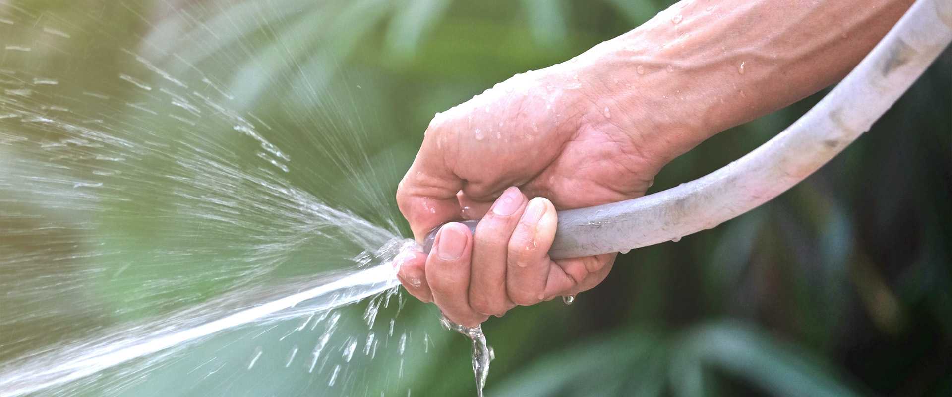 Knowledge Hub: Changing The Water In Your Jacuzzi Hot Tub