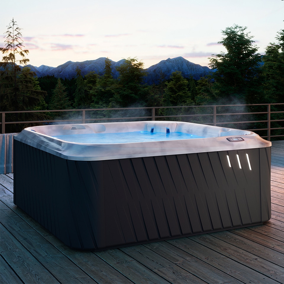 Jacuzzi® Hot Tubs